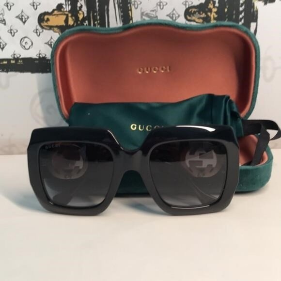 New ✨ Authentic Gucci GG1022S 001 Black Oversized Square Sunglasses ✨ - Picture 11 of 11